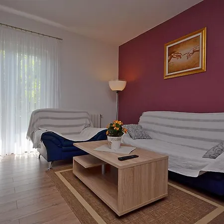 Rade Apartamento *
